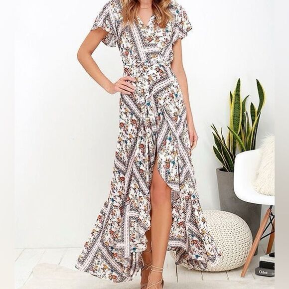 Lulus Playing Fleur Keeps Ivory Floral Bohemian Print Wrap Maxi Dress Sz. Small - Picture 14 of 16